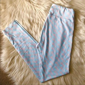 LuLaRoe One Size Leggings Geometric Cotton Candy